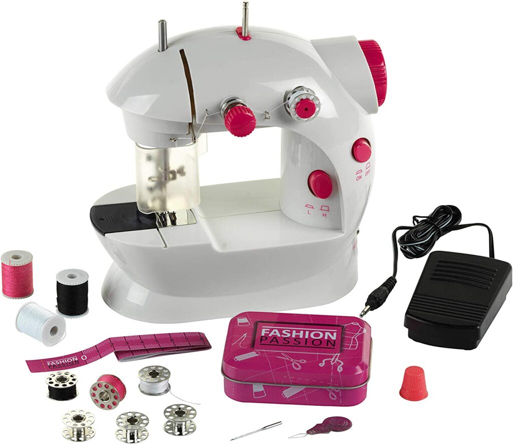 Theo Klein 7901 Máquina de coser para niños Fashion Passion I Con pedal para el pie, 2 velocidades y numerosos accesorios I Juguete para niños a partir de 8 años