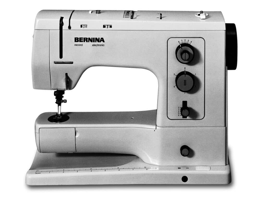 Bernina 830:  vender maquinas de coser antiguas
